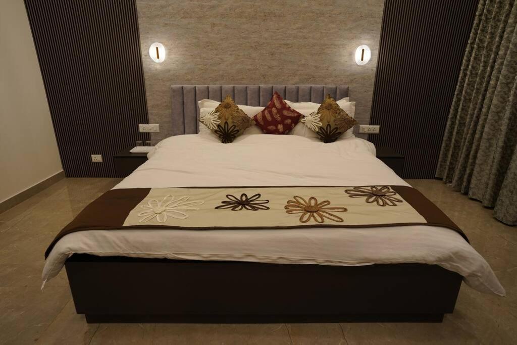 The Cerro Rico - 3 Bhk Modern Villa Kasauli Eksteriør bilde