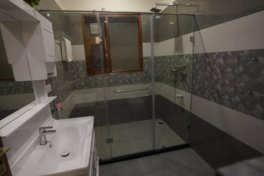 The Cerro Rico - 3 Bhk Modern Villa Kasauli Eksteriør bilde