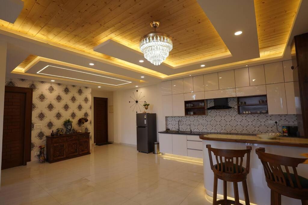 The Cerro Rico - 3 Bhk Modern Villa Kasauli Eksteriør bilde